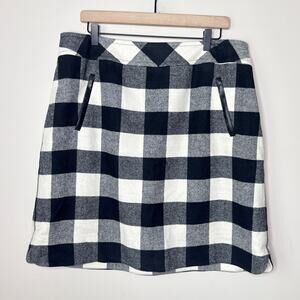 Talbots Woman Buffalo Plaid Wool Blend Skirt Size‎ 14W Faux LeatherPocket Trim